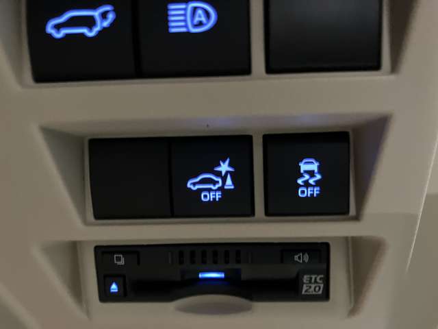U00047257937_37_001.jpg