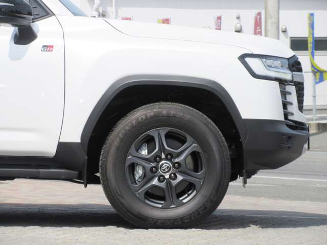 U00048311672_12_001.jpg