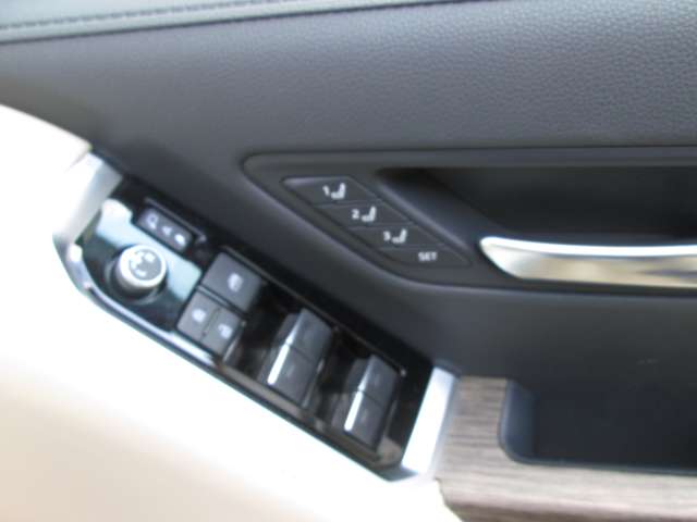 U00046760969_38_001.jpg