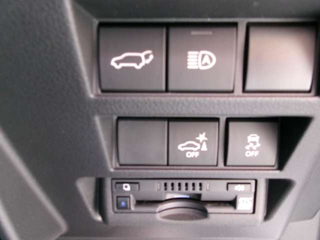 U00045097887_43_001.jpg