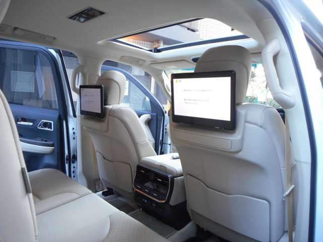 U00047357408_31_001.jpg
