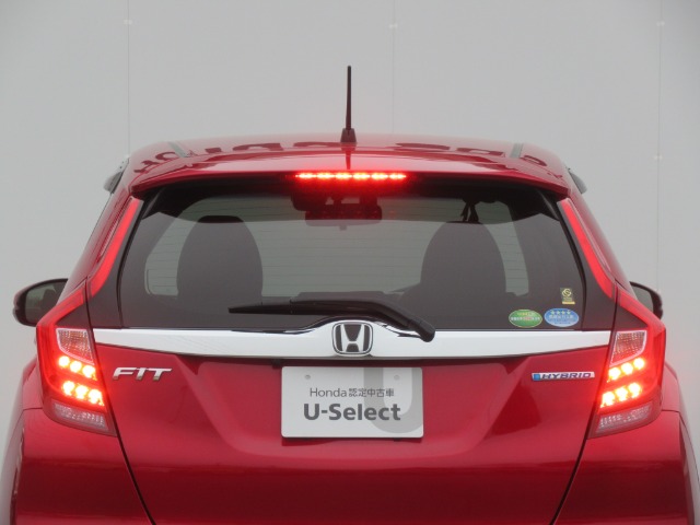 UZ0048338158_72_001.jpg
