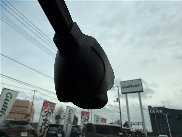 UZ0047684150_11_002.jpg