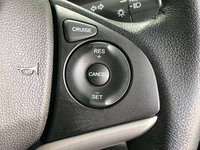UZ0047912000_43_001.jpg
