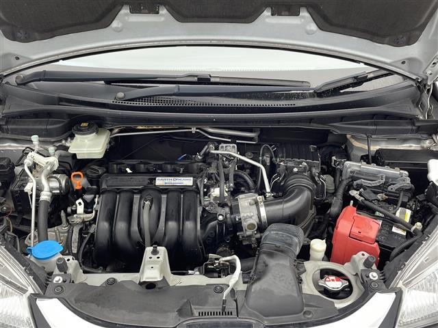 UZ0048162435_50_002.jpg