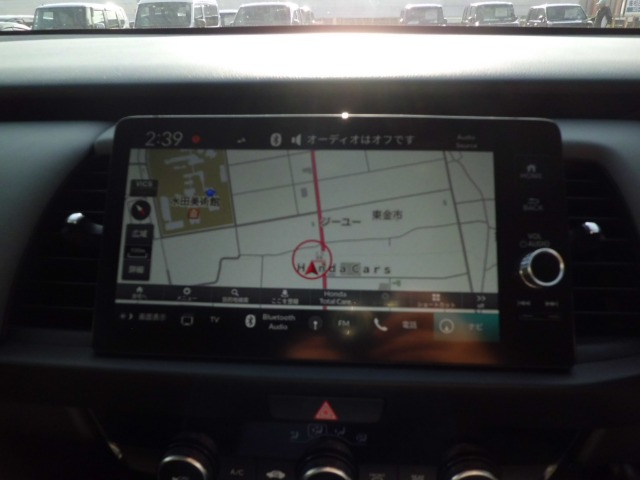 UZ0047797084_7_001.jpg