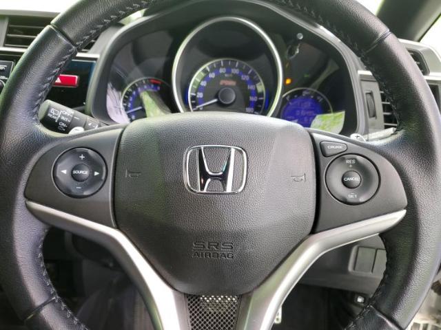 UZ0047683364_10_002.jpg