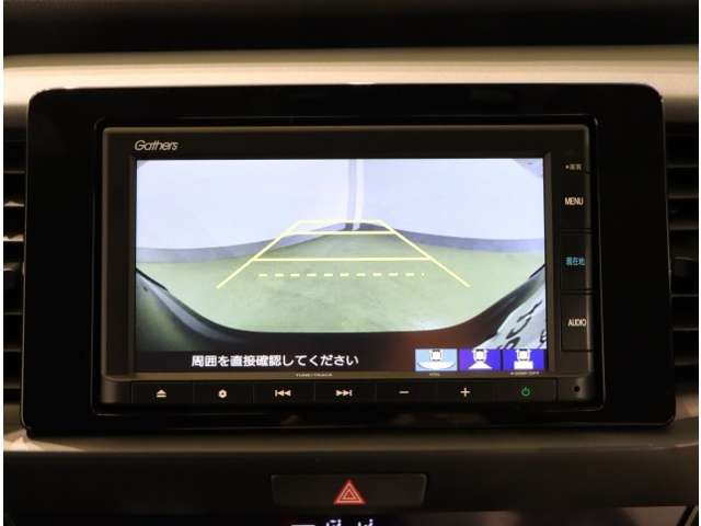 UZ0048376507_36_001.jpg