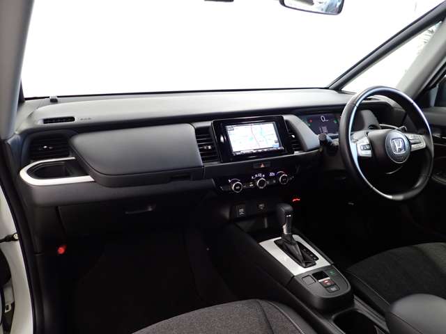 UJ0048415396_40_001.jpg