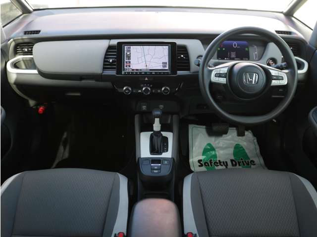 U00047880977_3_001.jpg