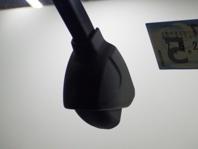UZ0048415917_3_001.jpg