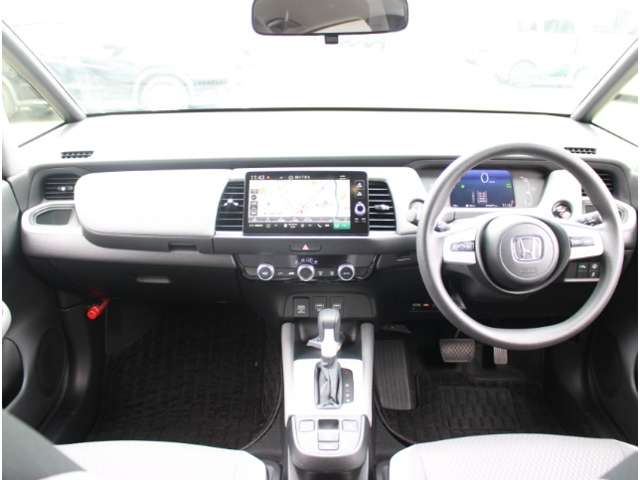 UZ0048211491_5_001.jpg