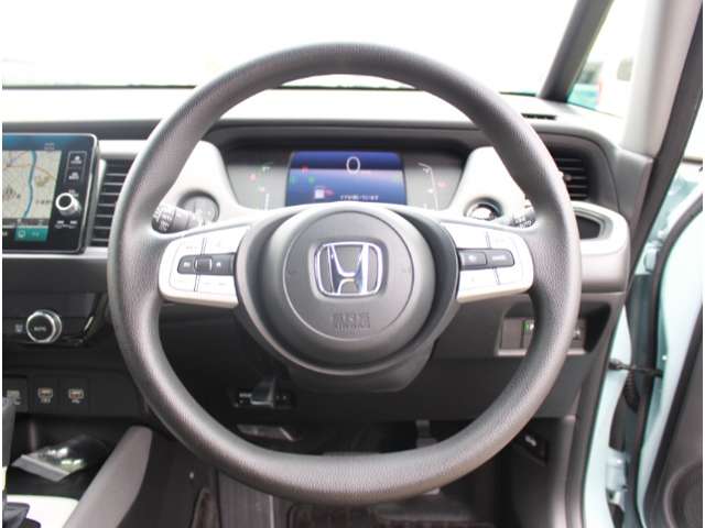 UZ0048211491_9_001.jpg
