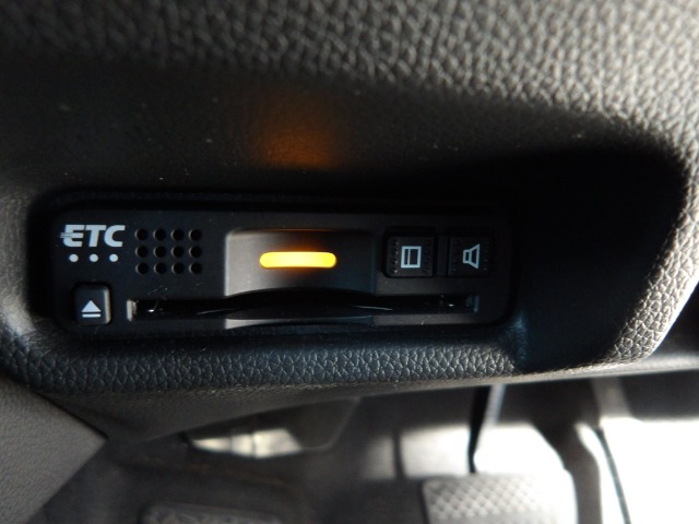 UZ0047795595_15_001.jpg