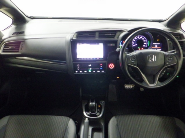 UZ0047759425_1_002.jpg