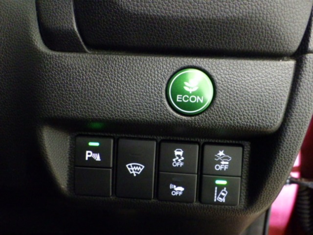 UZ0047759425_30_003.jpg