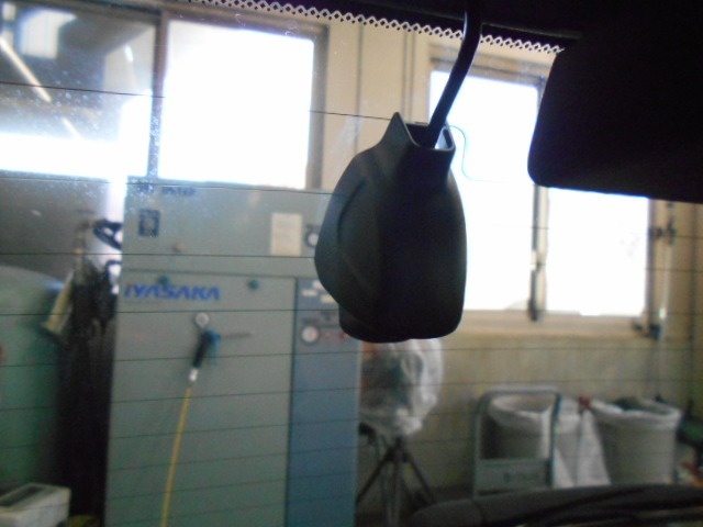 UZ0047911776_4_001.jpg