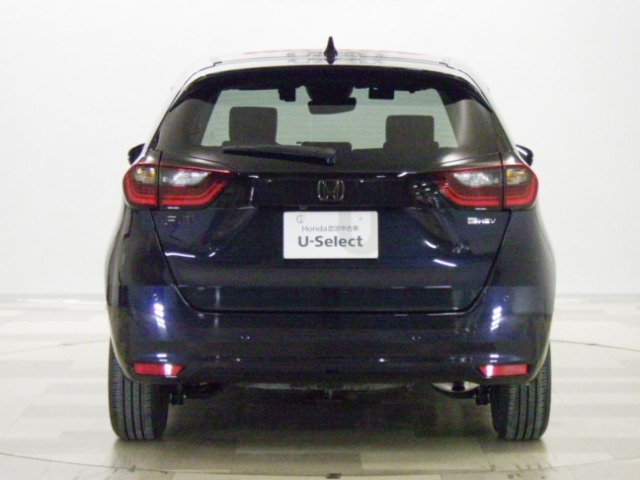 UZ0047428691_9_001.jpg