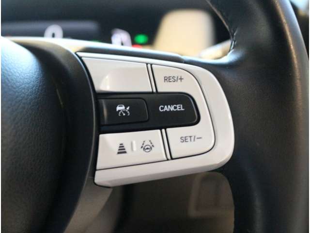 UZ0046972790_14_002.jpg
