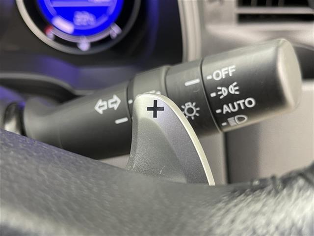 UZ0048436143_8_002.jpg