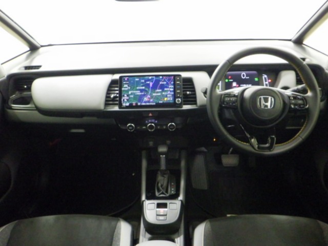 UZ0048378999_8_001.jpg