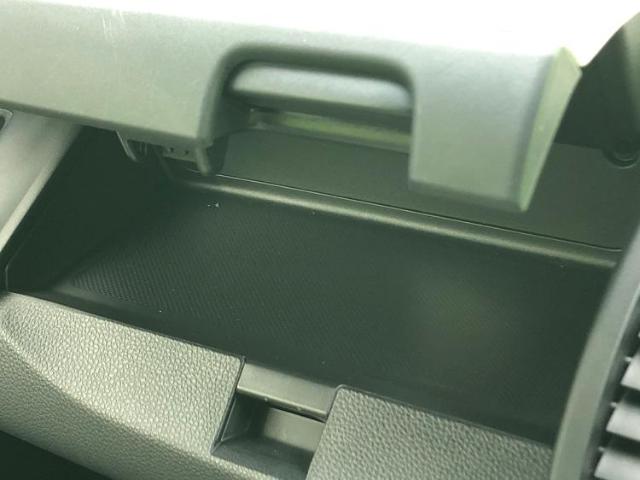 UZ0047873902_41_001.jpg