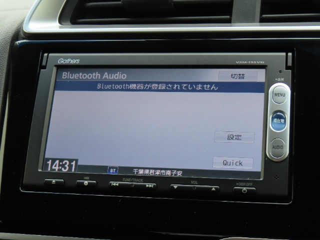 UZ0047691492_19_001.jpg
