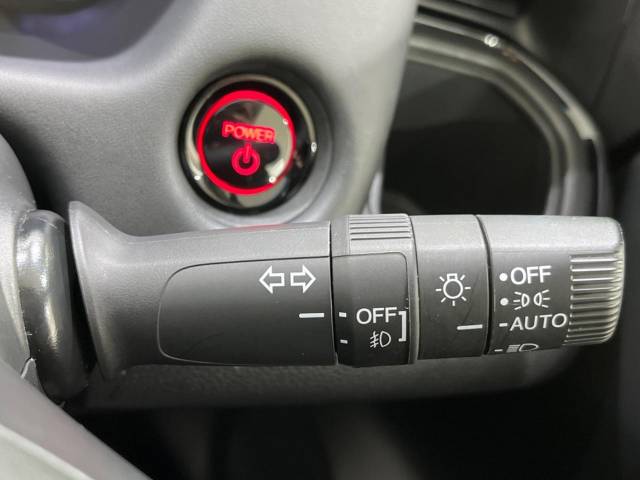 UZ0048074428_56_001.jpg
