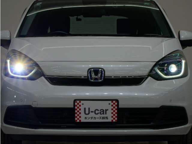 UZ0048366058_36_001.jpg