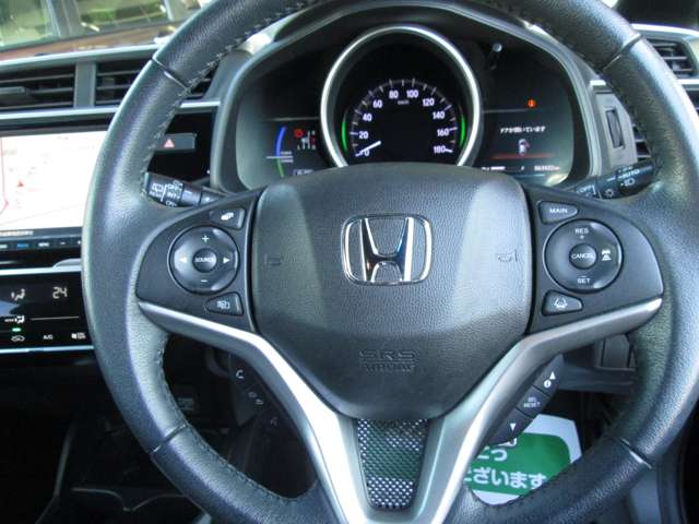 U00048339395_11_001.jpg