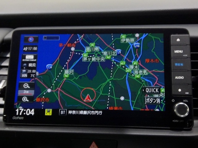 UZ0048335497_11_001.jpg