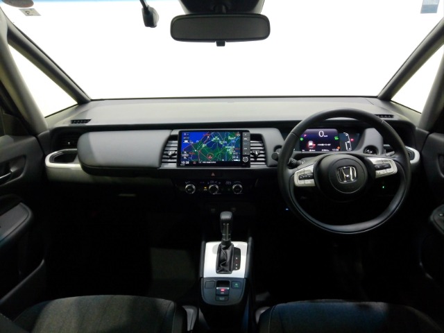 UZ0048326110_8_001.jpg