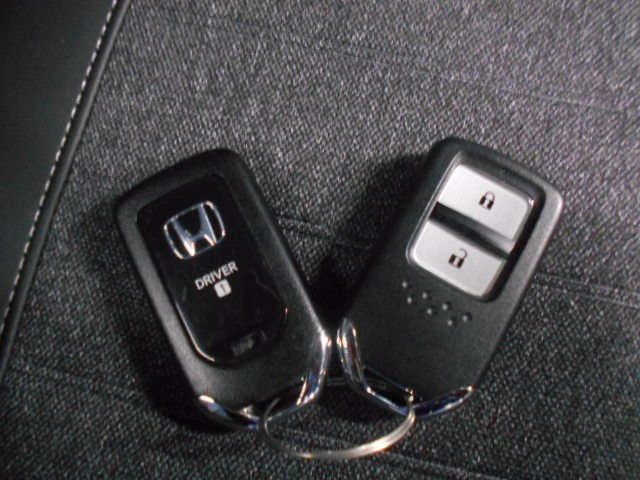 UZ0047652785_12_001.jpg