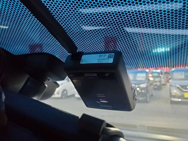 U00047685066_48_001.jpg