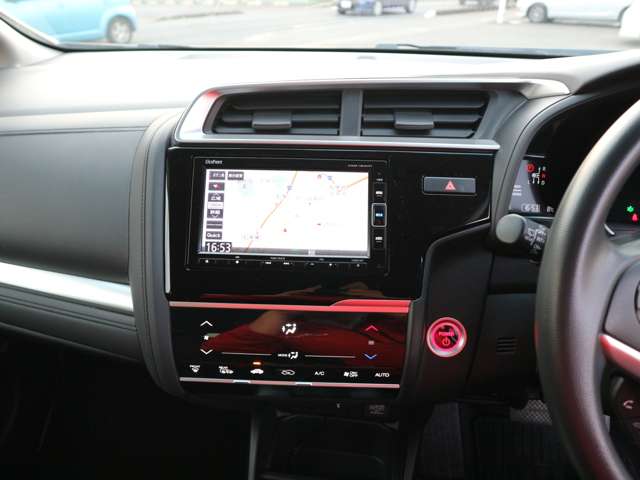 U00048069292_15_001.jpg