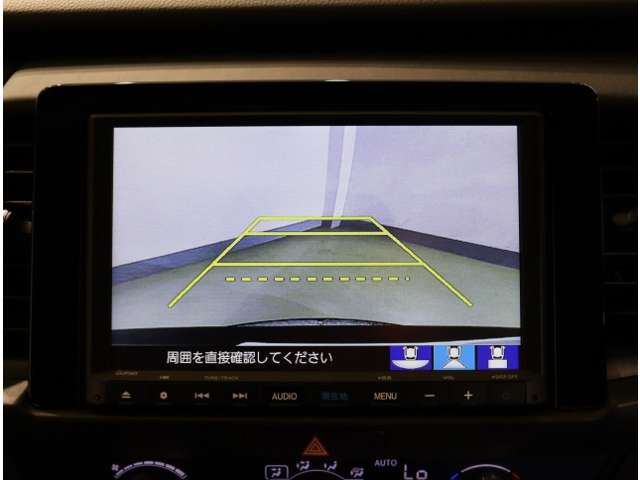 UZ0047005733_34_002.jpg