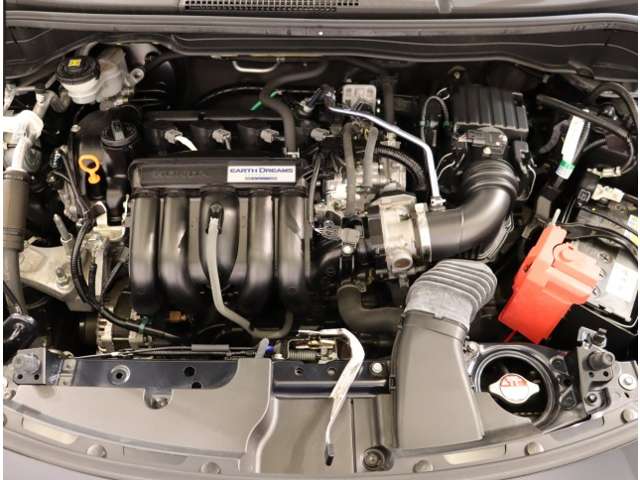 UZ0047005733_59_002.jpg