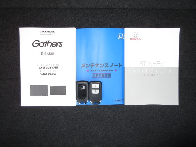 UZ0048185471_30_002.jpg