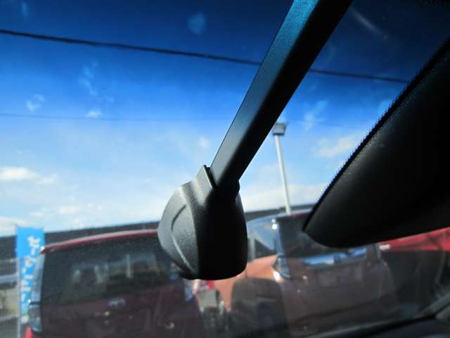 U00047545184_35_001.jpg