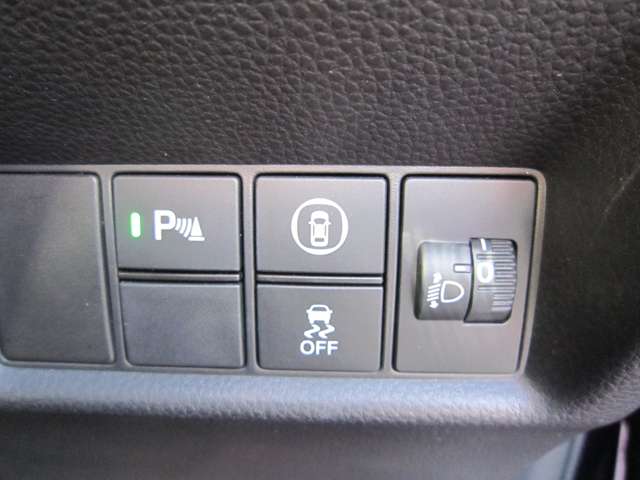 U00047545184_38_002.jpg