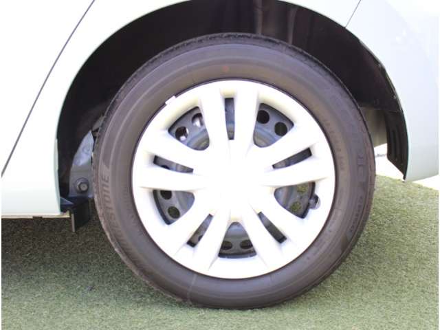 UZ0048544901_40_001.jpg