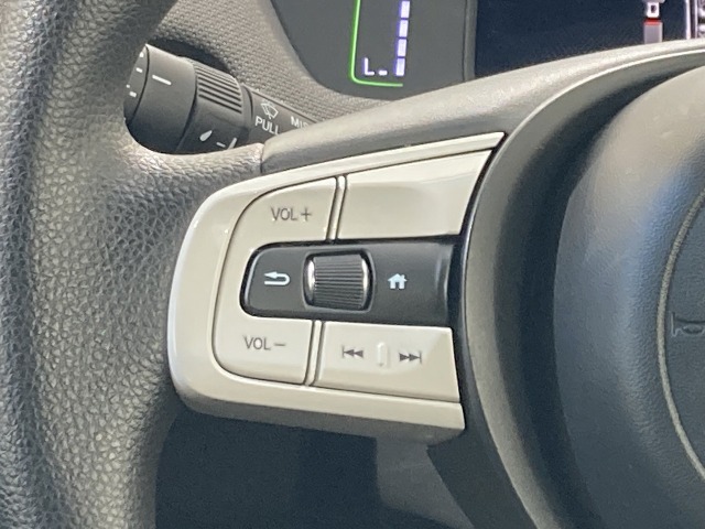 UZ0048467747_15_003.jpg