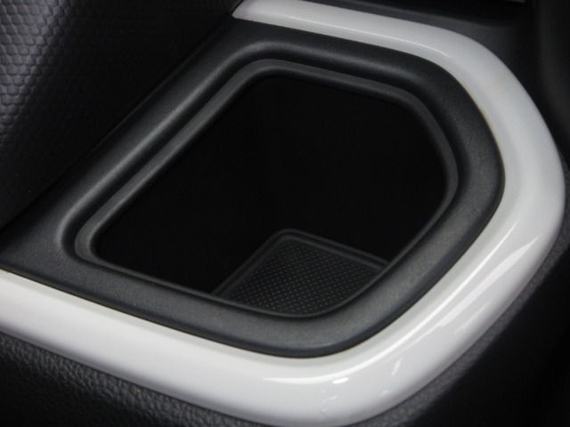 UZ0048288698_12_001.jpg