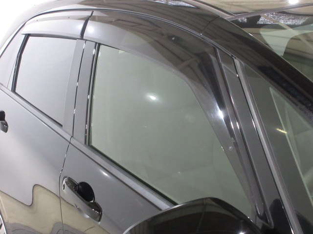 UZ0048288698_7_001.jpg