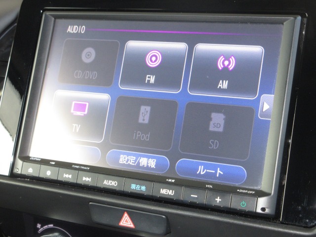 UZ0048312173_1_002.jpg