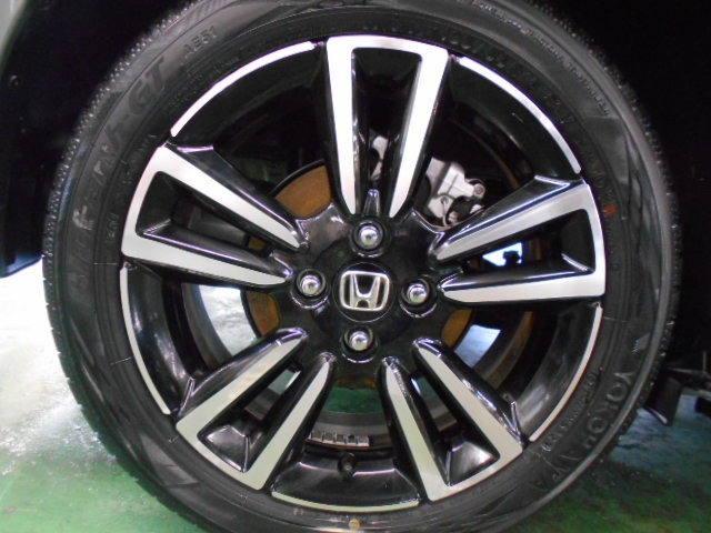 UZ0048236360_17_003.jpg