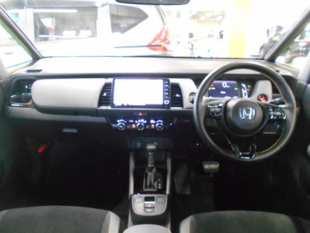 UZ0048236360_4_003.jpg