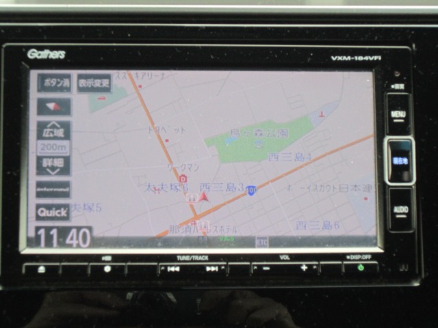 UZ0046751618_11_003.jpg