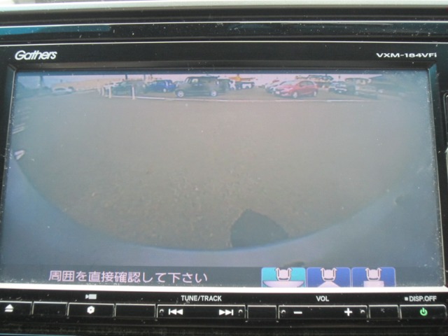 UZ0046751618_13_003.jpg