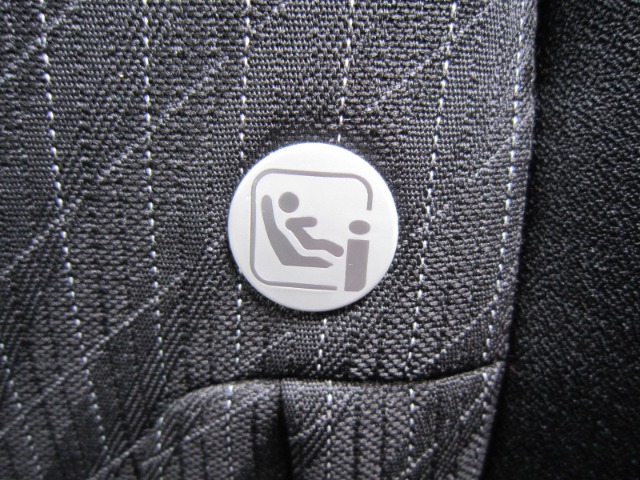 UZ0046751618_48_003.jpg